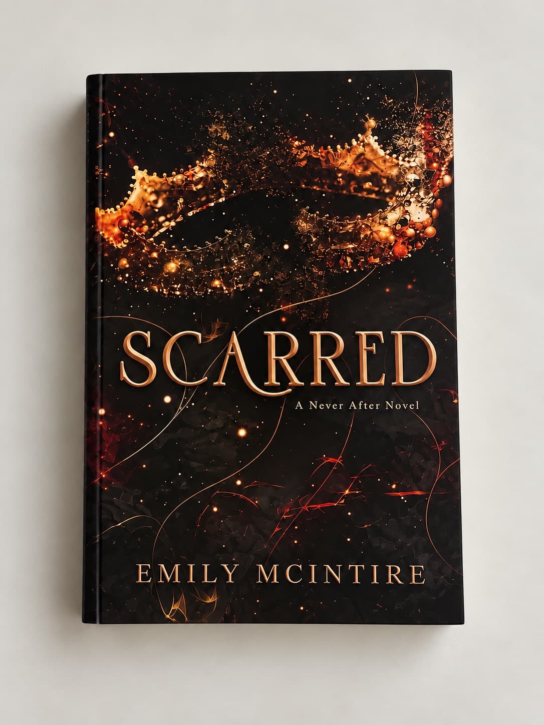Scarred — Emily Mcintire, libro usado