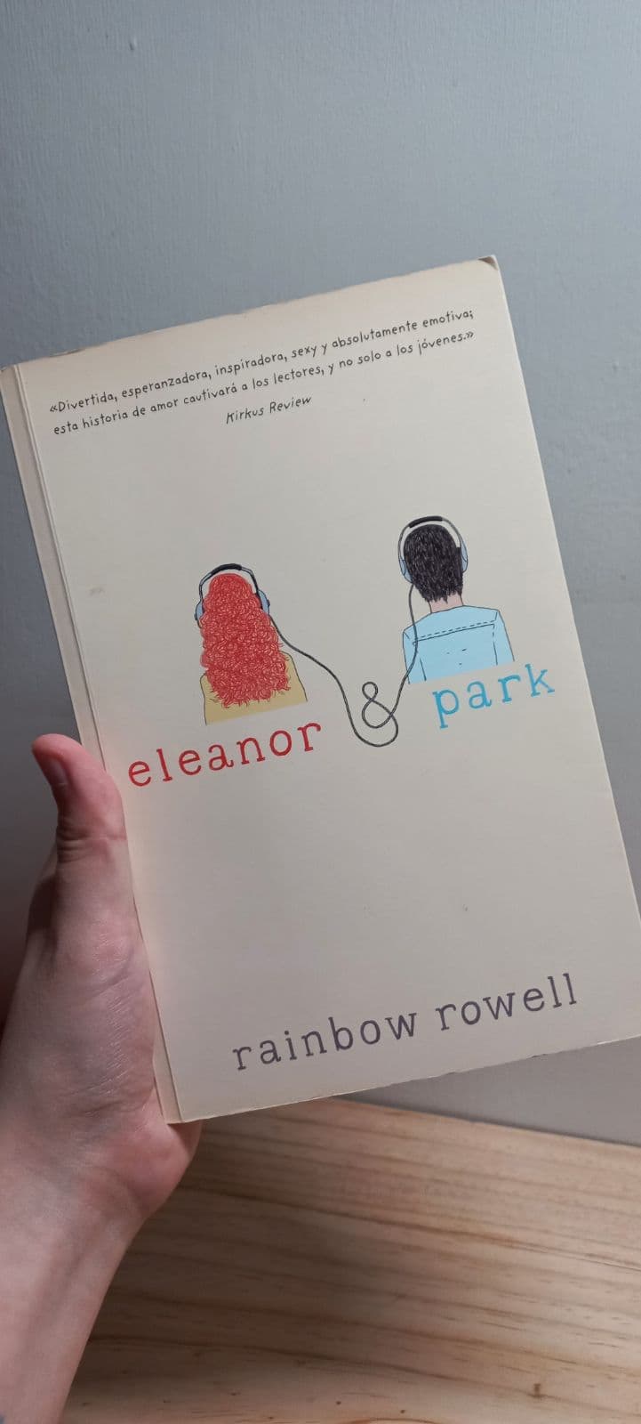 Eleanor & Park — Rainbow Rowell, libro usado (foto 1 de 2)