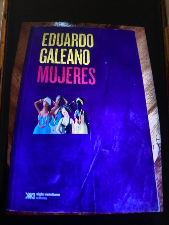 Mujeres — Eduardo Galeano, libro usado