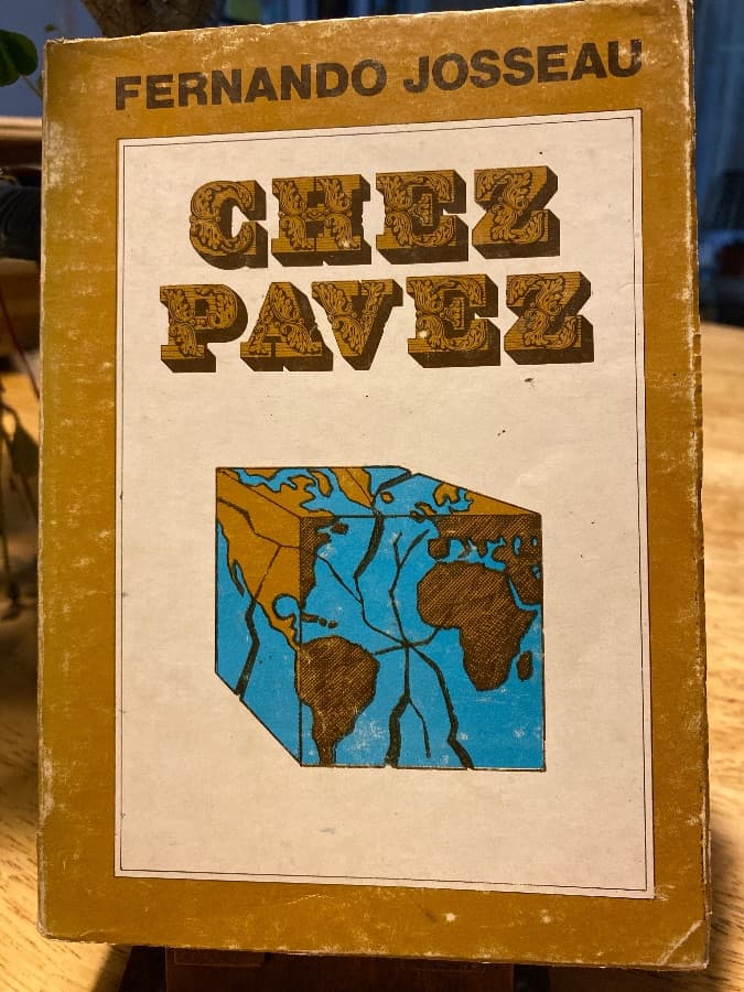 Chez Pavez — Fernando Josseau, libro usado
