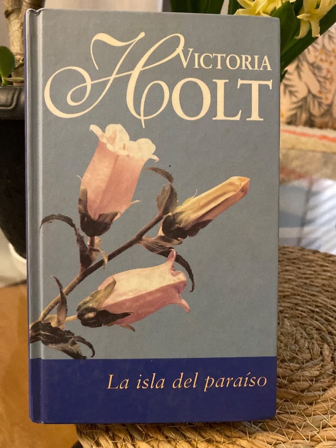 La isla del paraíso — Victoria Holt, libro usado