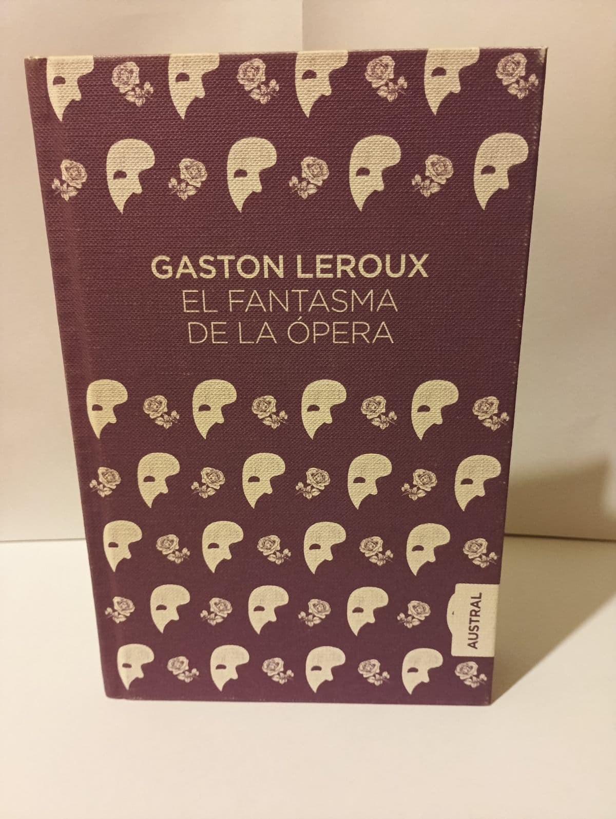El fantasma de la ópera — Gaston Leroux, libro usado (foto 1 de 6)