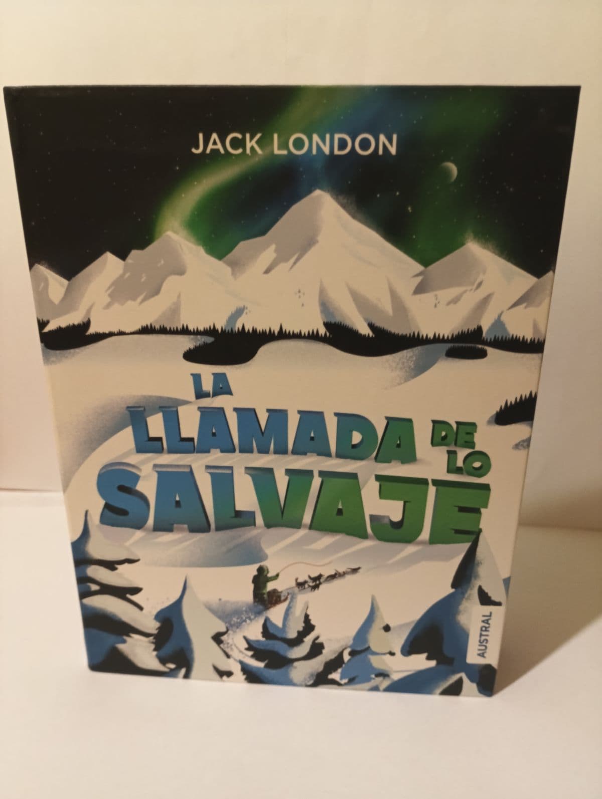 La llamada de lo salvaje — Jack London, libro usado (foto 1 de 6)