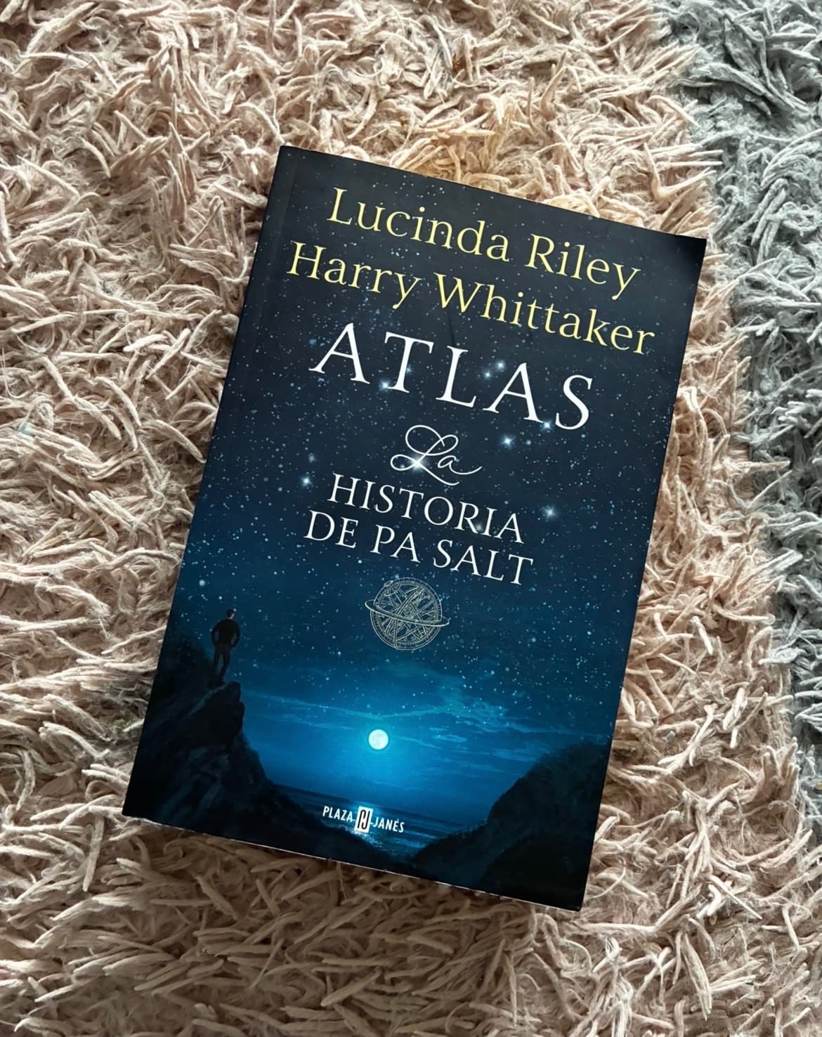 ATLAS; HISTORIA DE PA SALT — Lucinda Riley/Harry Whittaker, libro usado