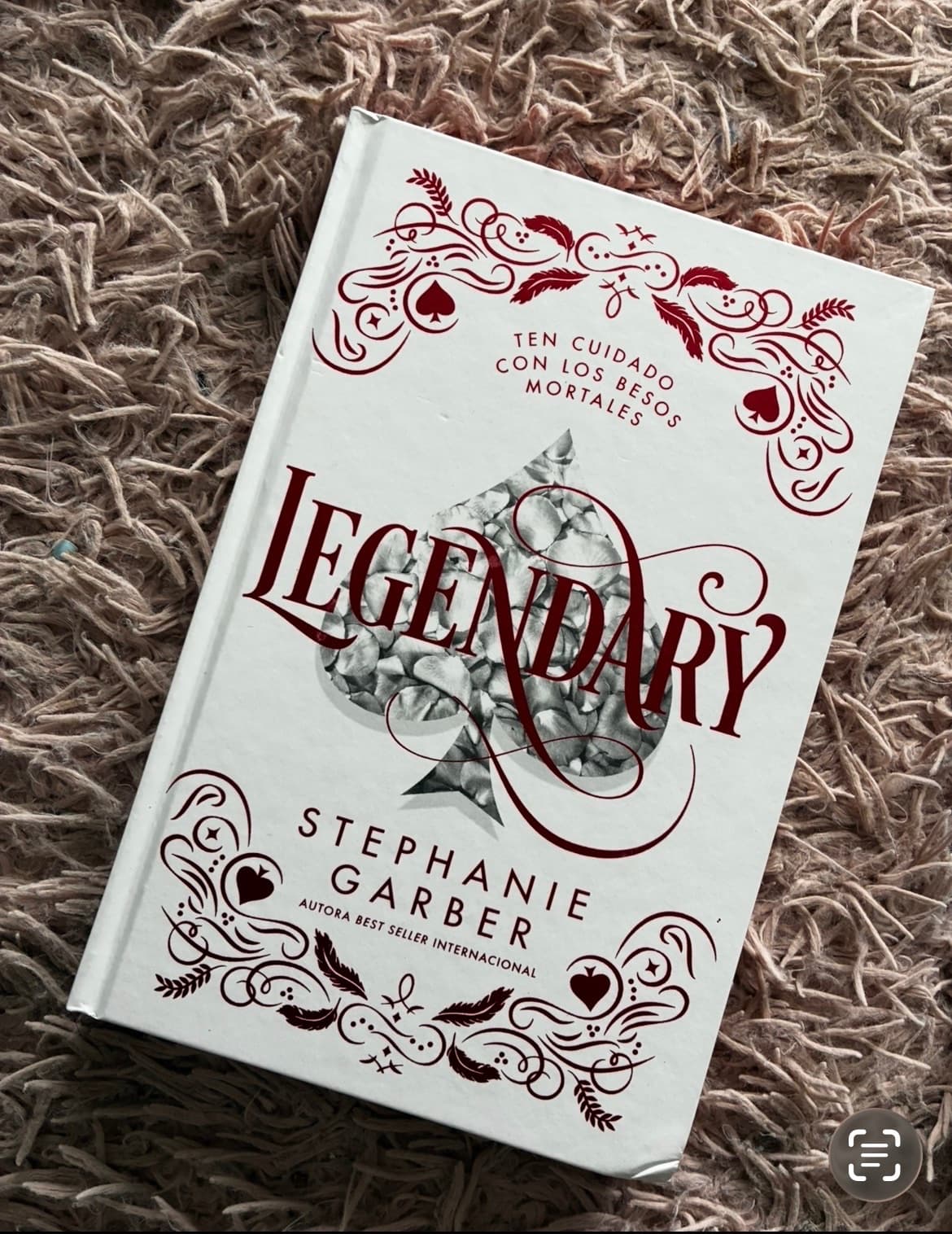 Legendary — Stephanie Garber , libro usado