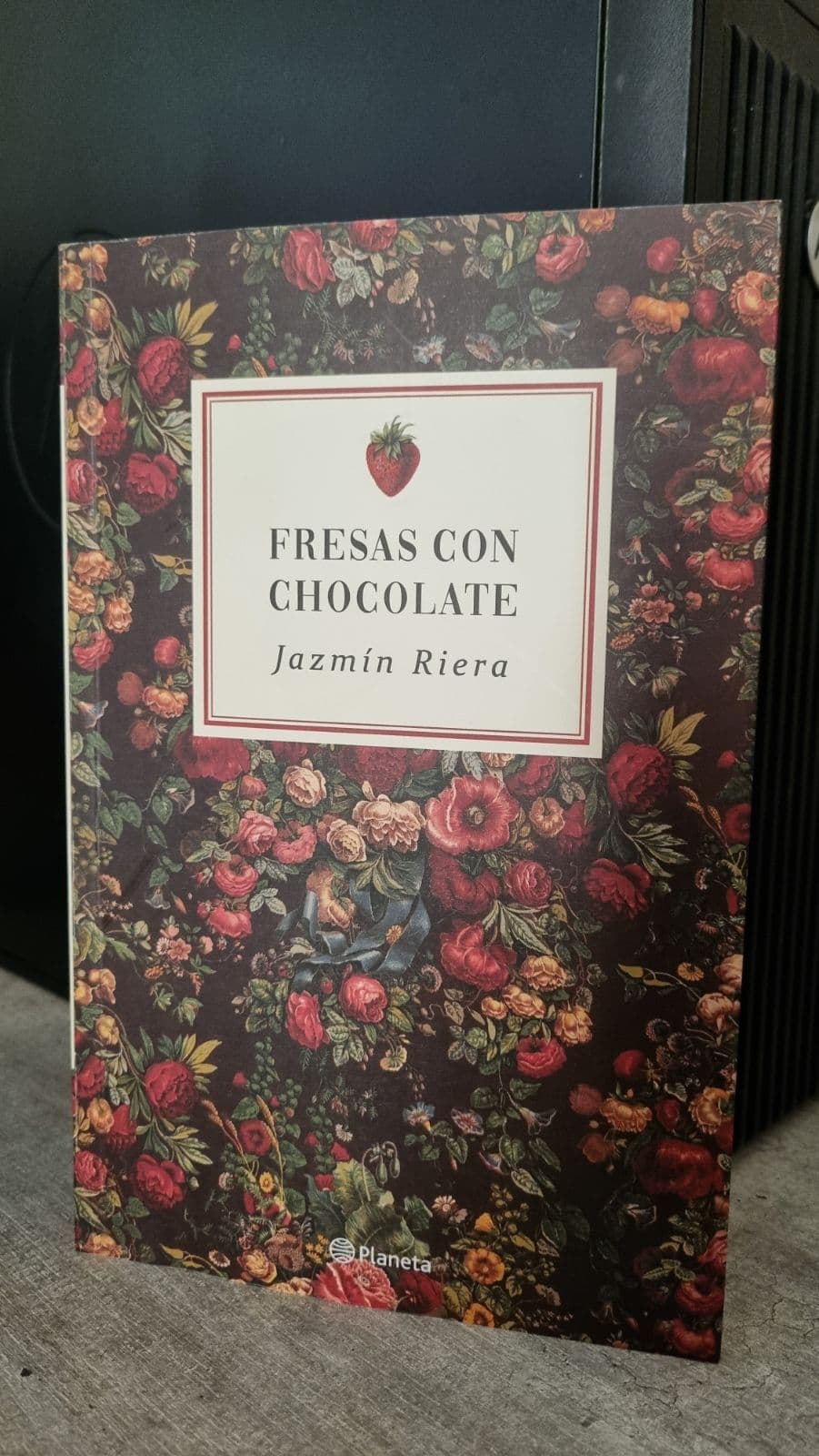 Fresas con Chocolate — Jazmín Riera, libro usado (foto 1 de 3)