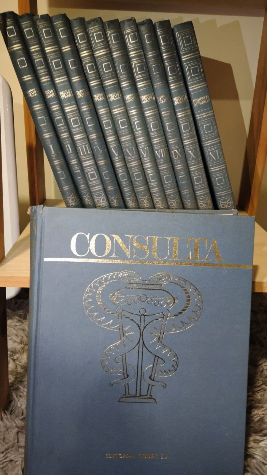 Enciclopedia Consulta, medicina para todos (1965) — Editorial Codex, libro usado (foto 1 de 3)