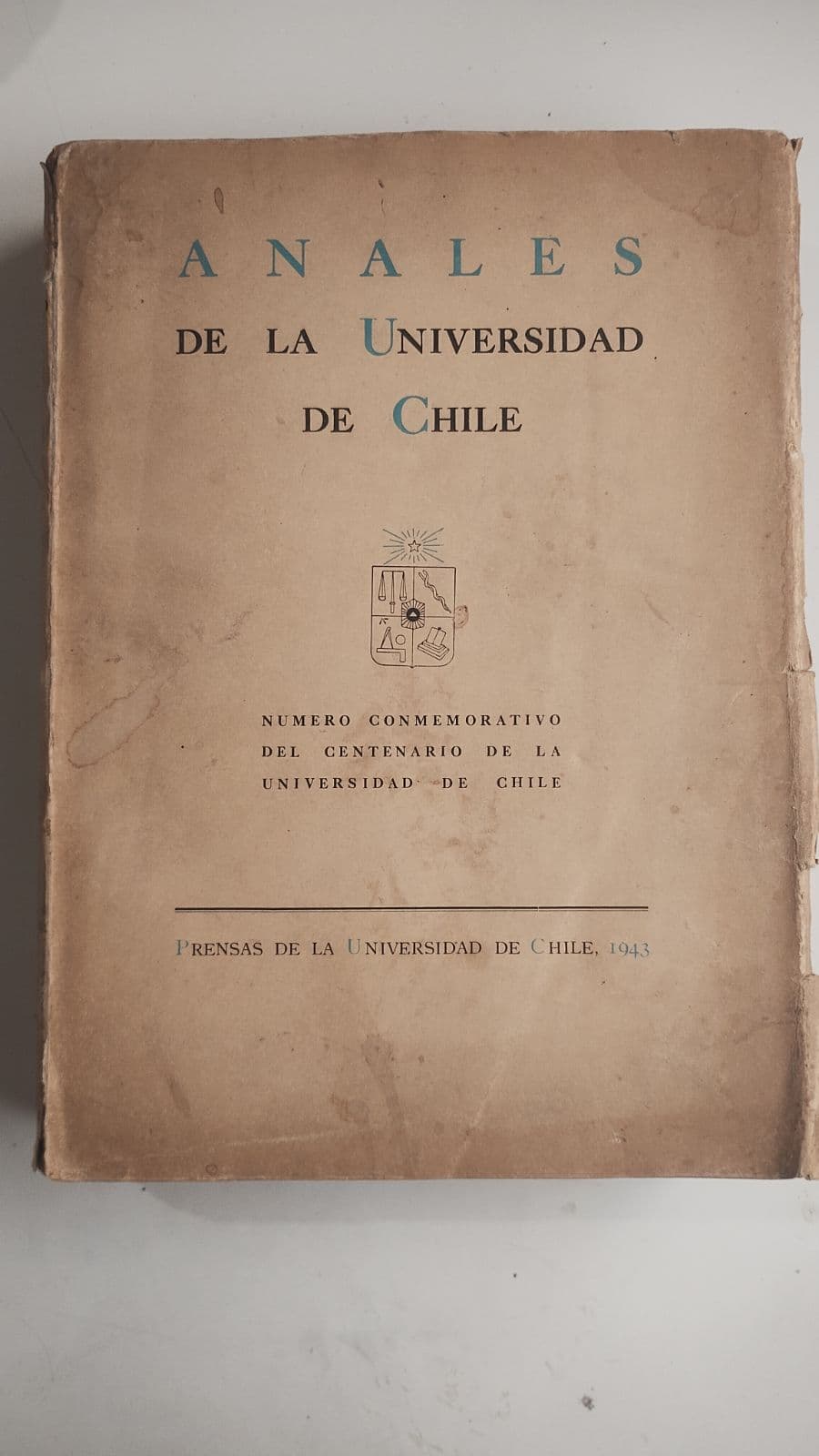 Anales Universidad de Chile, Número conmemorativo centenario 1943 — Varios , libro usado (foto 1 de 6)