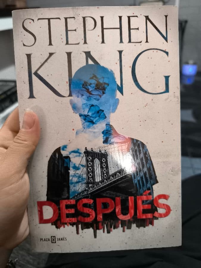 Después — Stephen King, libro usado (foto 1 de 2)