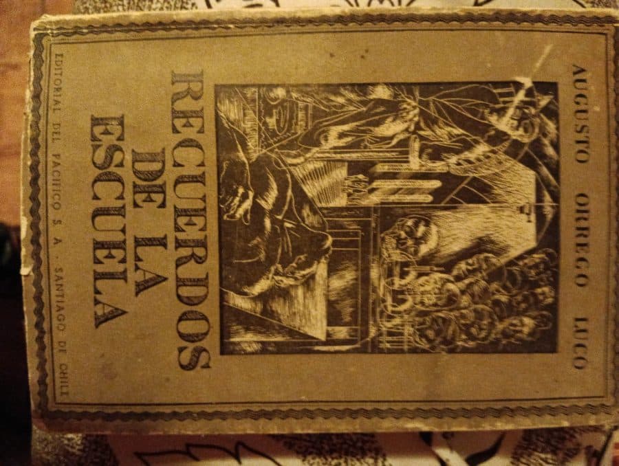Recuerdos de la Escuela — Augusto Orrego Luco, libro usado