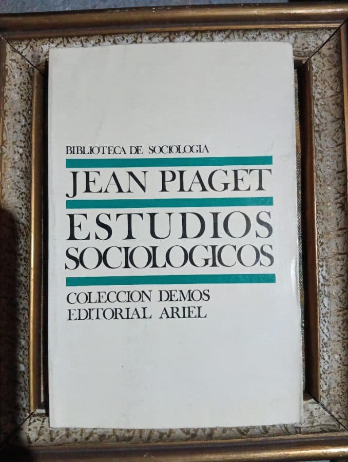 Estudios Sociológicos — Jean Piaget, libro usado