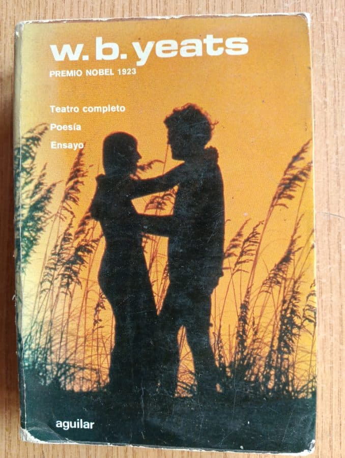 Teatro Completo / Poesía / Ensayo — William Butler Yeats, libro usado