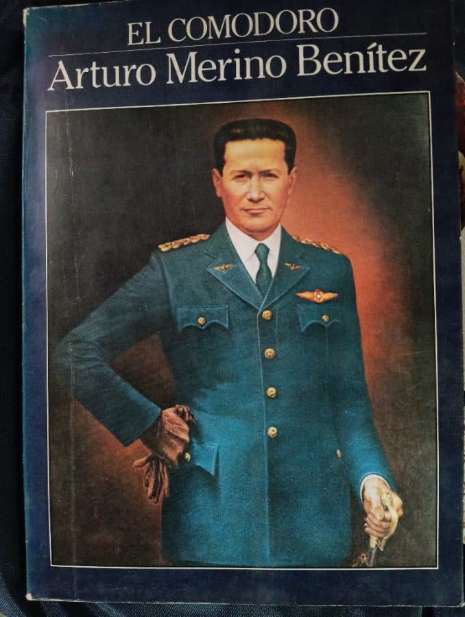 El Comodoro Arturo Merino Benítez — Alfonso Cuadrado , libro usado