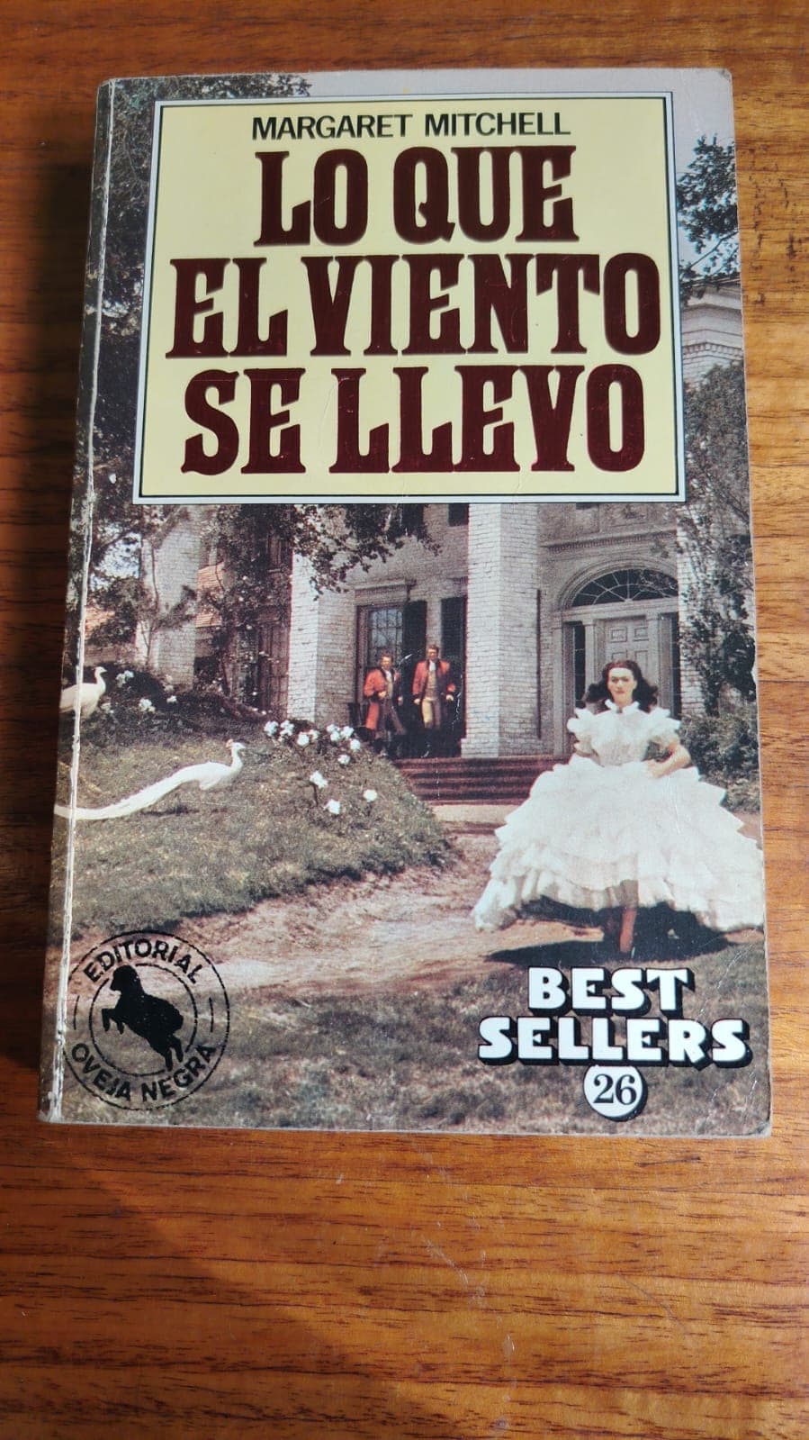 Lo que el viento se llevó — Margart Mitchell, libro usado (foto 1 de 6)