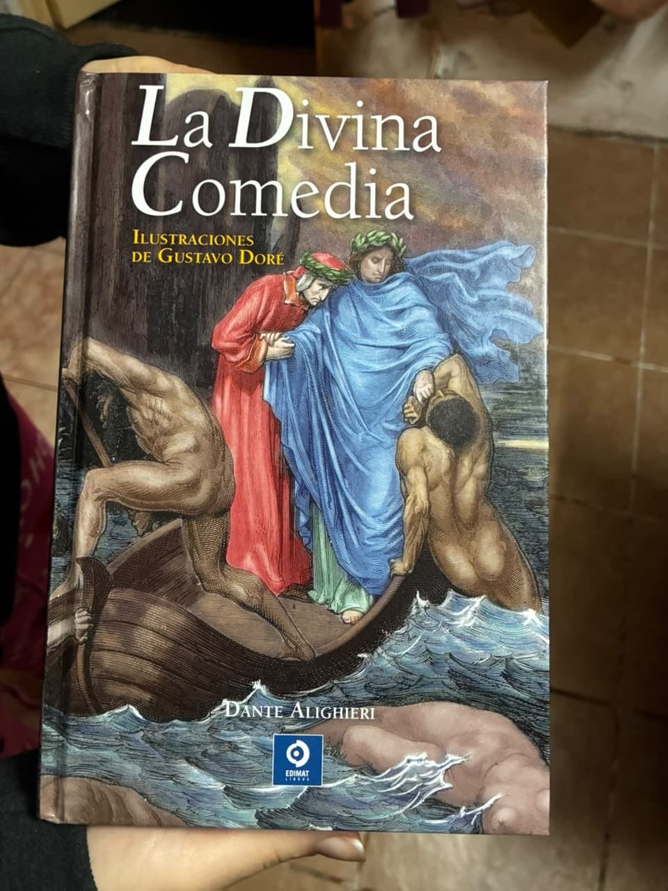 LA DIVINA COMEDIA — Dante Alighieri, libro usado (foto 1 de 4)
