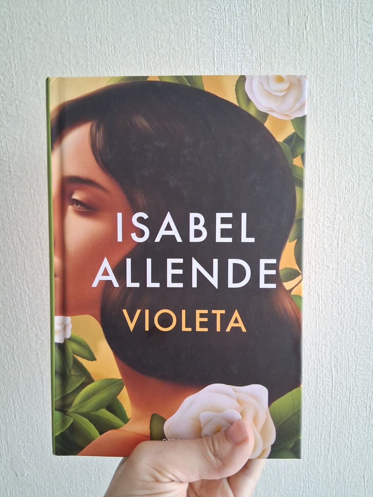Violeta — Isabel Allende, libro usado