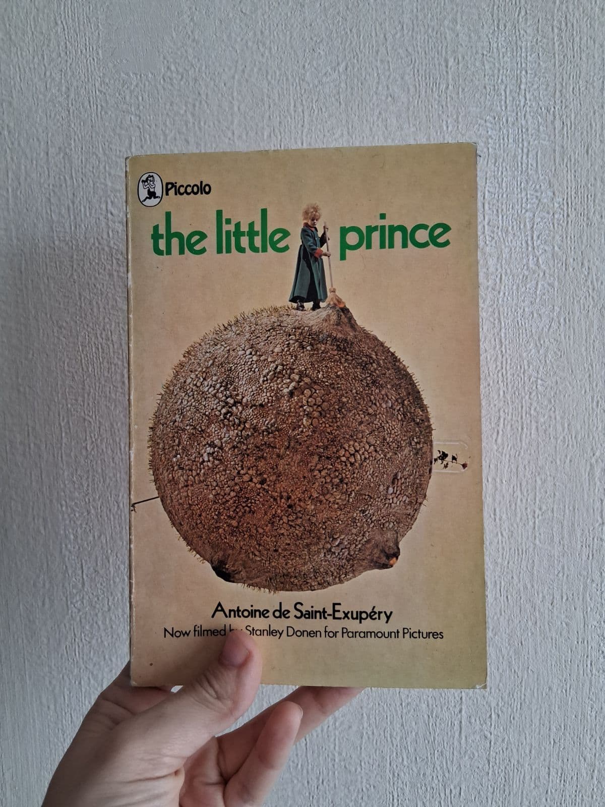 The little prince (El principito) — Antoine de Saint-Exupéry, libro usado