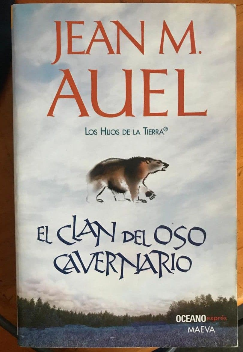 El clan del oso cavernario — Jean M. Auel, Leonor Tejada Conde-Pelayo, libro usado