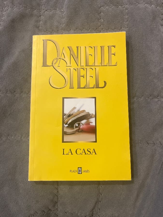 La Casa — Danielle Steel, libro usado