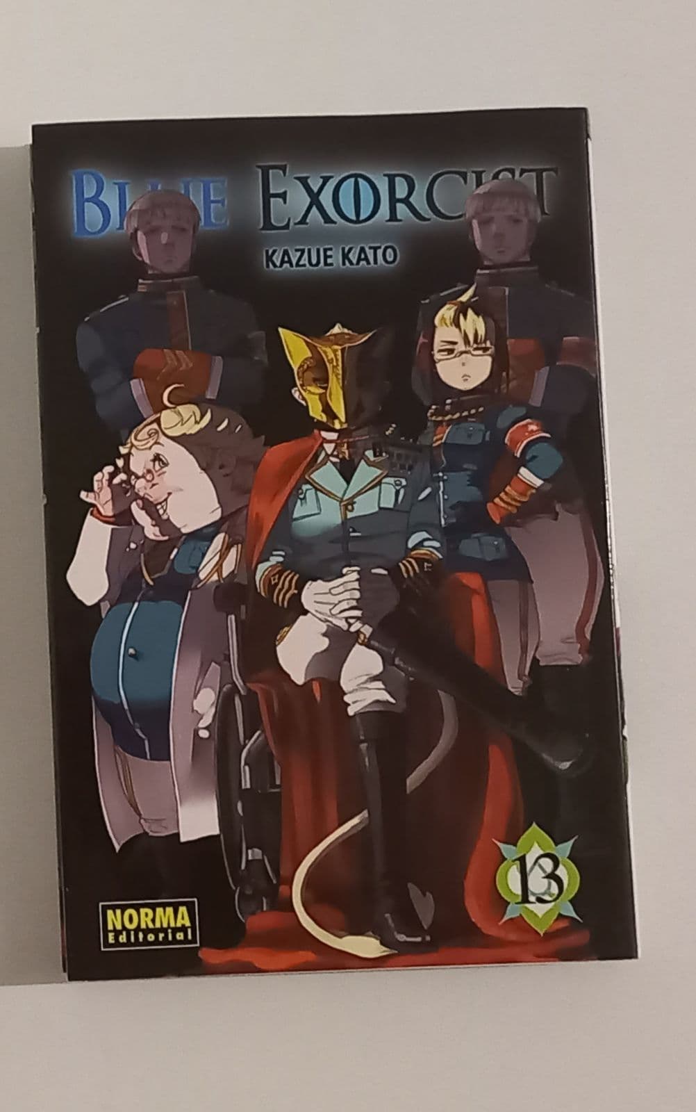 Blue Exorcist N°13 — Kazue Kato, libro usado