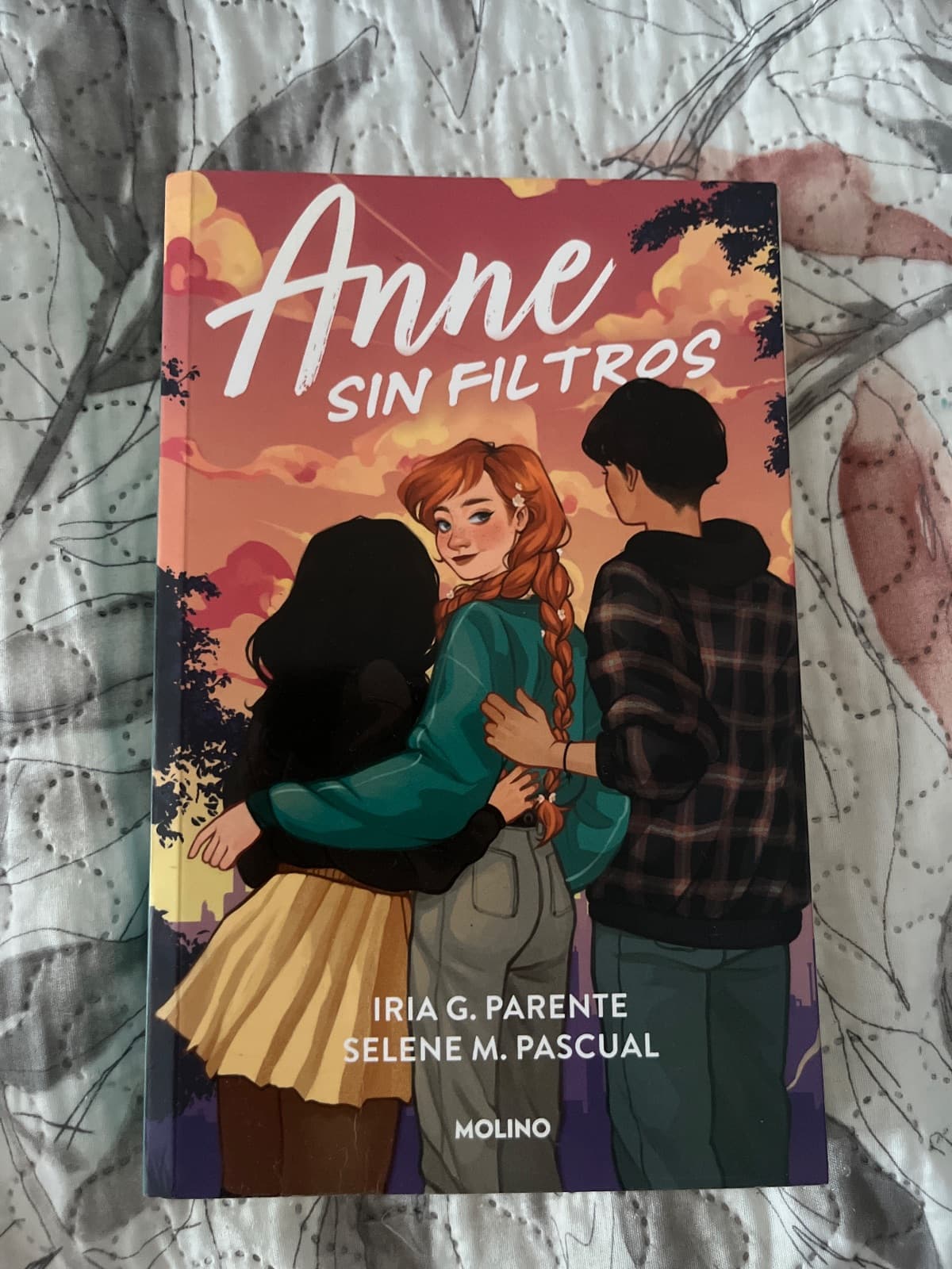Anne sin filtros — Iria G. Parente y Selene M. Pascual, libro usado (foto 1 de 2)