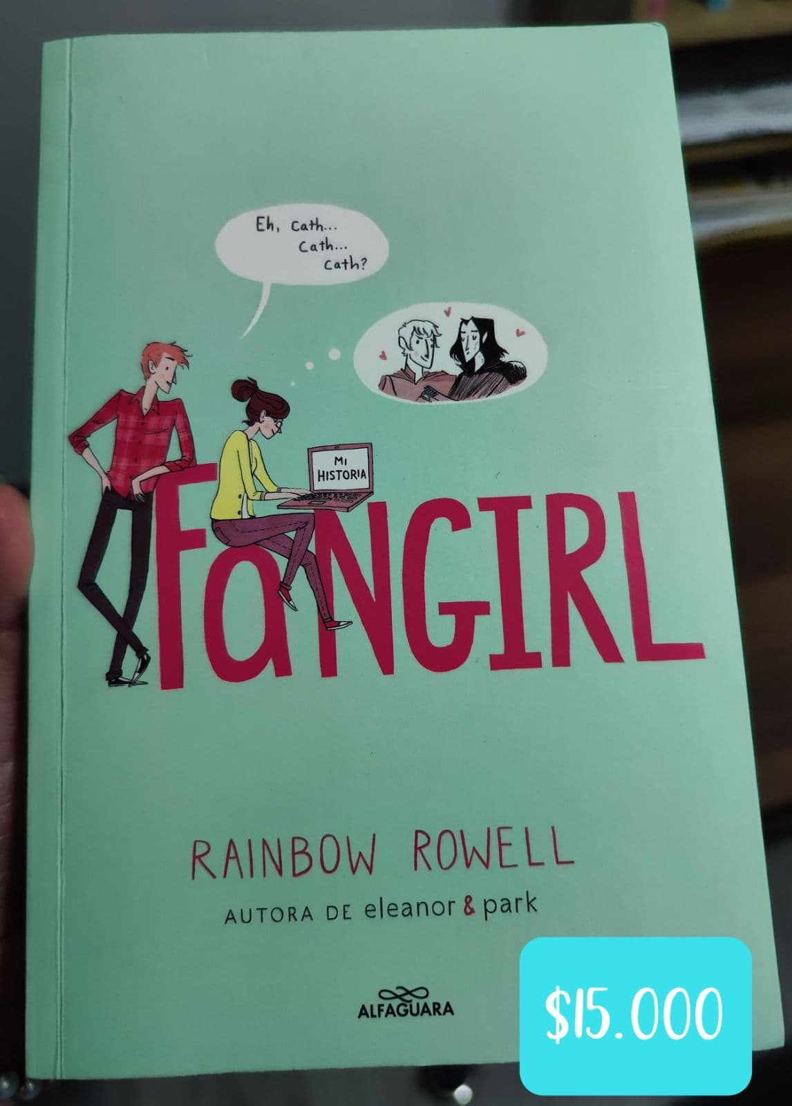 Fangirl — Rainbow rowell, libro usado