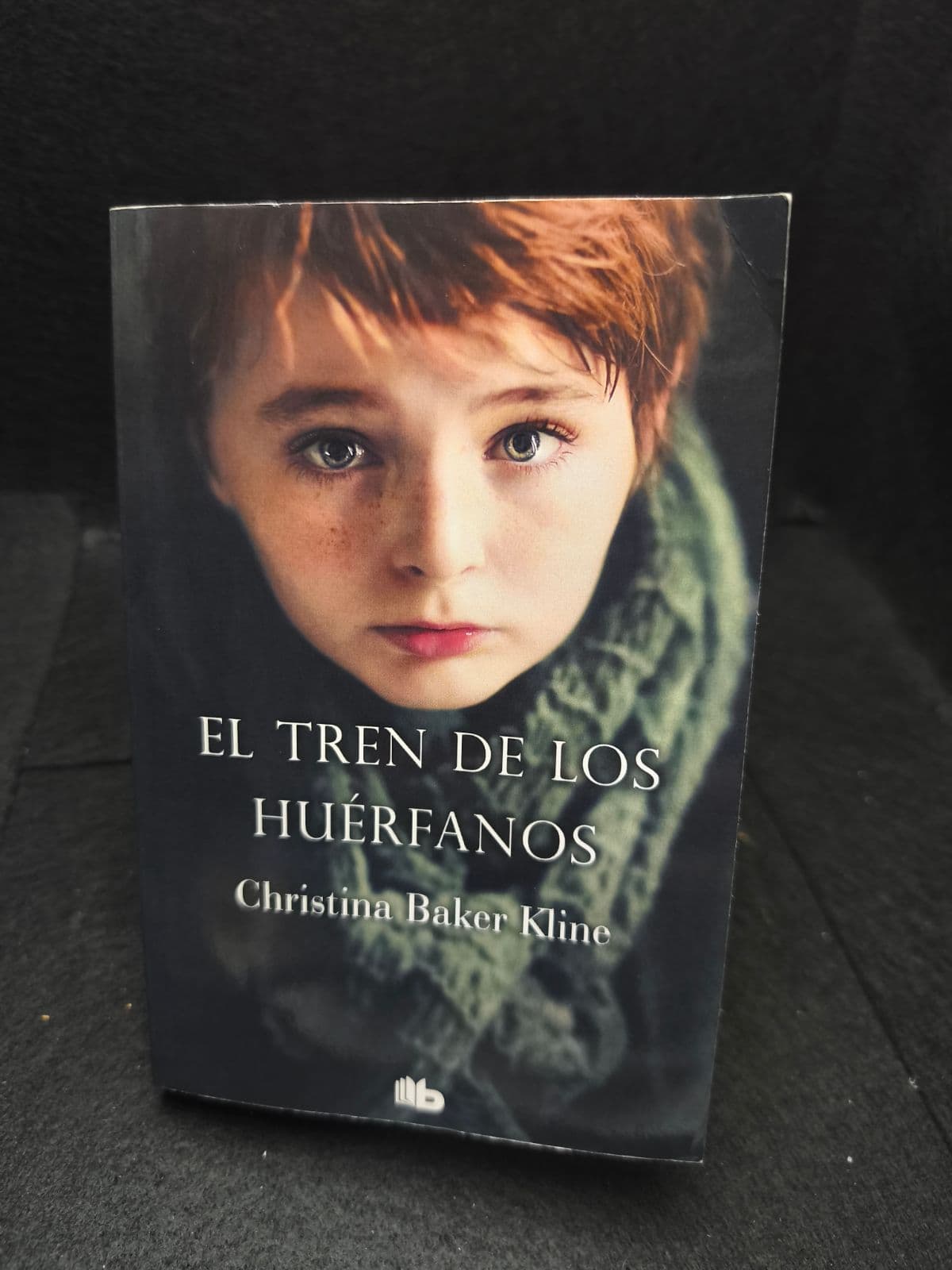 El tren de los huérfanos — Christina Baker Kline, libro usado (foto 1 de 4)