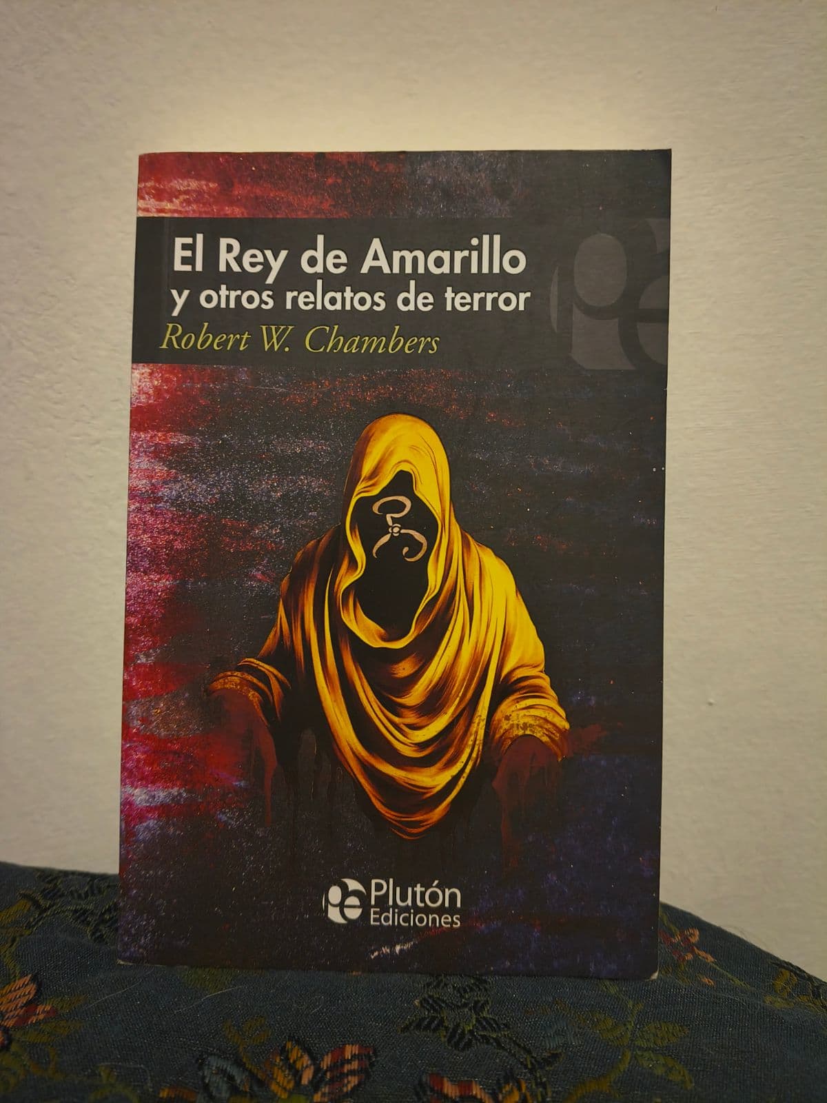 El rey de amarillo y otros relatos de terror — Robert w. Chambers, libro usado
