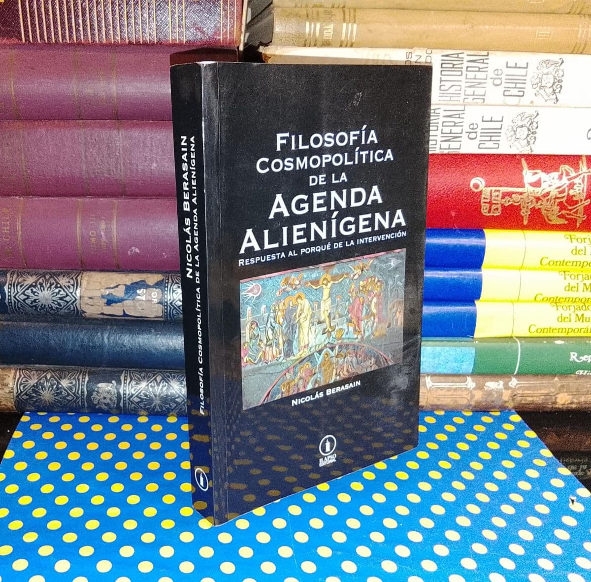 Filosofía Cosmopolítica De La Agenda Alienígena — Nicolás Berasain, libro usado (foto 1 de 6)