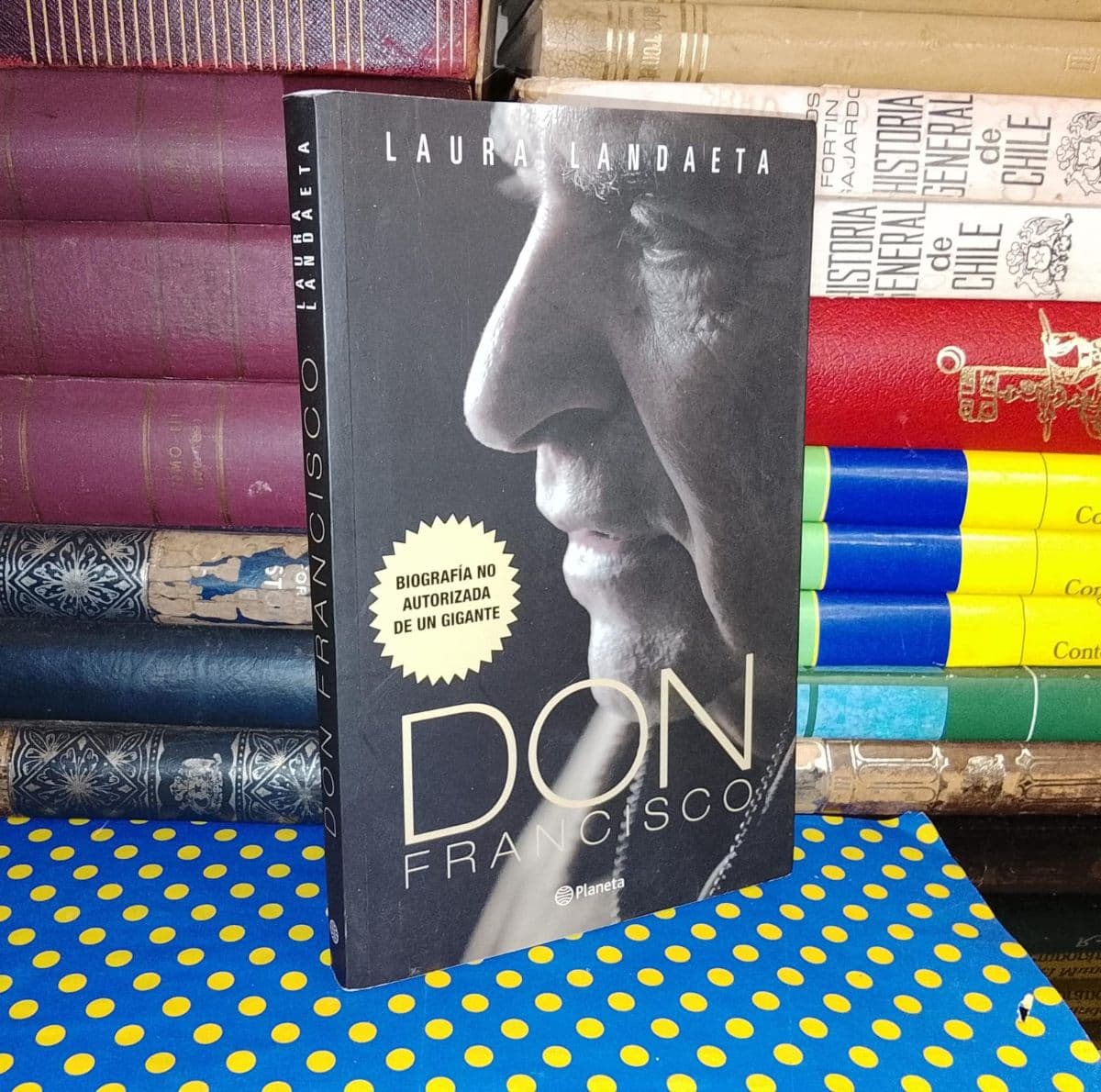 Don Francisco — Laura Landaeta, libro usado (foto 1 de 4)
