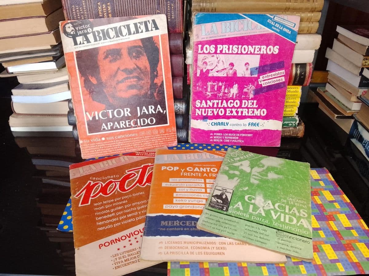 Pack 6 Revistas La Bicicleta — Varios autores, libro usado (foto 1 de 5)