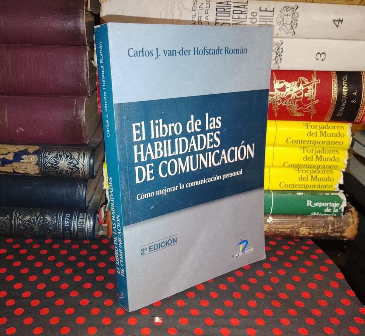 El Libro De Las Habilidades De Comunicación — Carlos J. van-der Hofstadt Román, libro usado (foto 1 de 6)