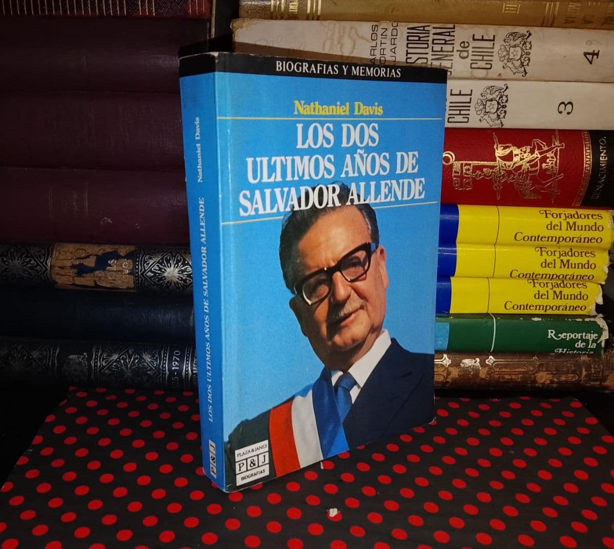 Los Dos Últimos Años De Salvador Allende - — Nathaniel Davis, libro usado (foto 1 de 3)