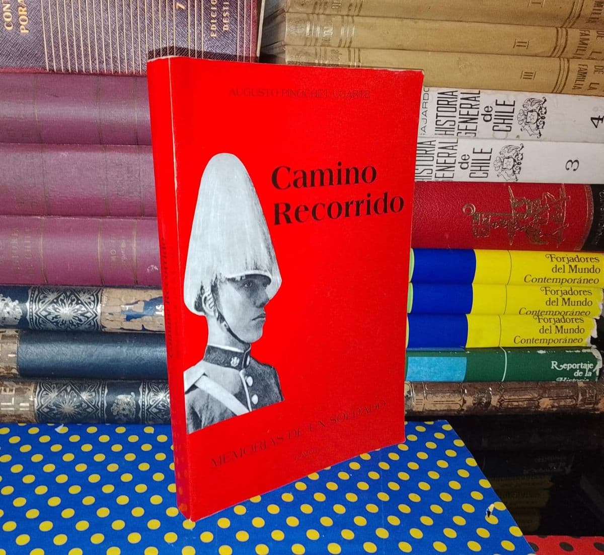 Camino Recorrido - Tomo 1 - Memorias De Un Soldado — Augusto Pinochet, libro usado (foto 1 de 5)