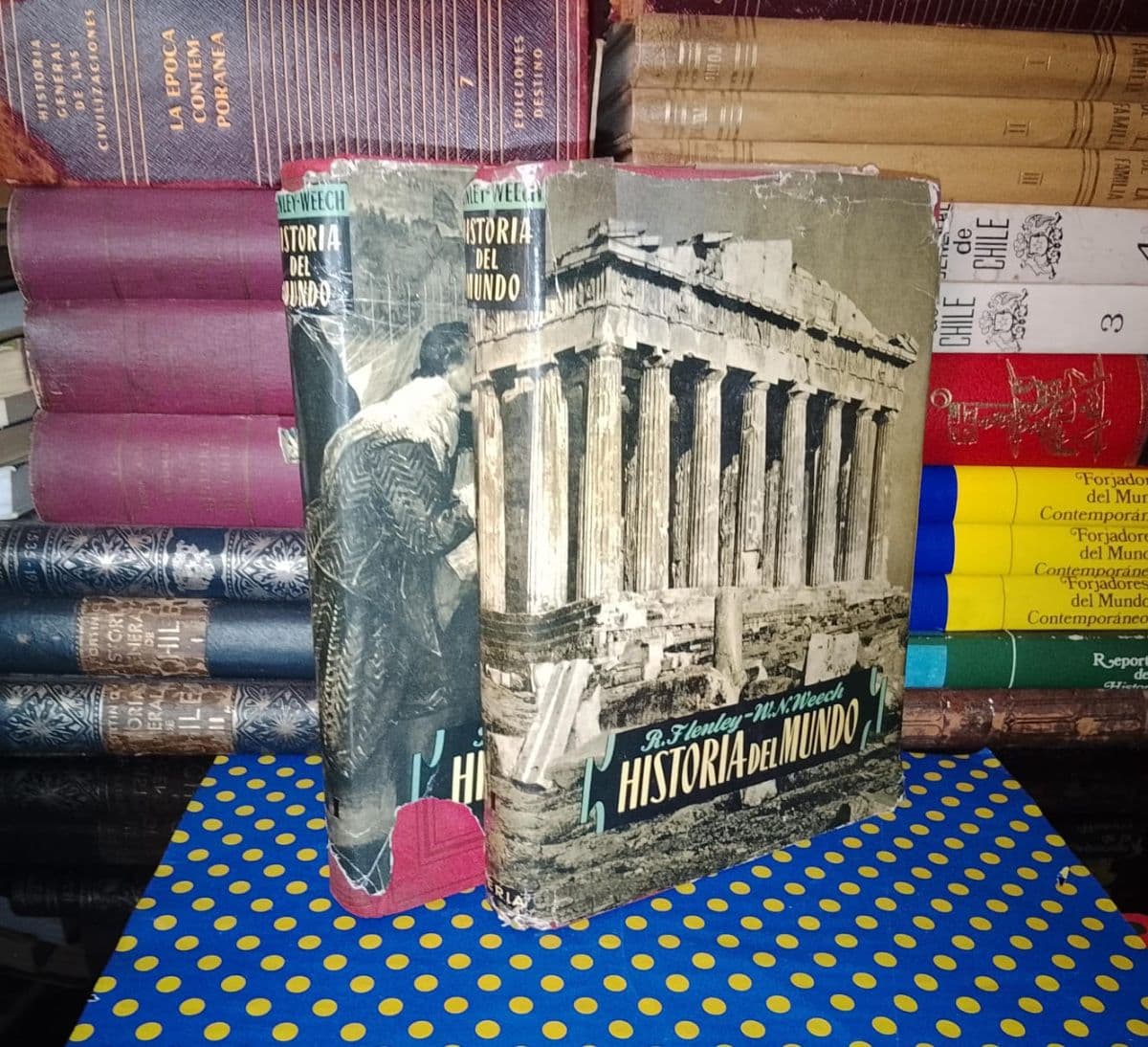 Historia del Mundo - Tomo 1 y 2 — R. Frenley | W. N. Weech, libro usado (foto 1 de 6)