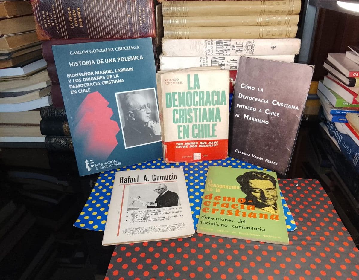 Pack 5 Textos Sobre La Democracia Cristiana — Varios Autores, libro usado (foto 1 de 3)
