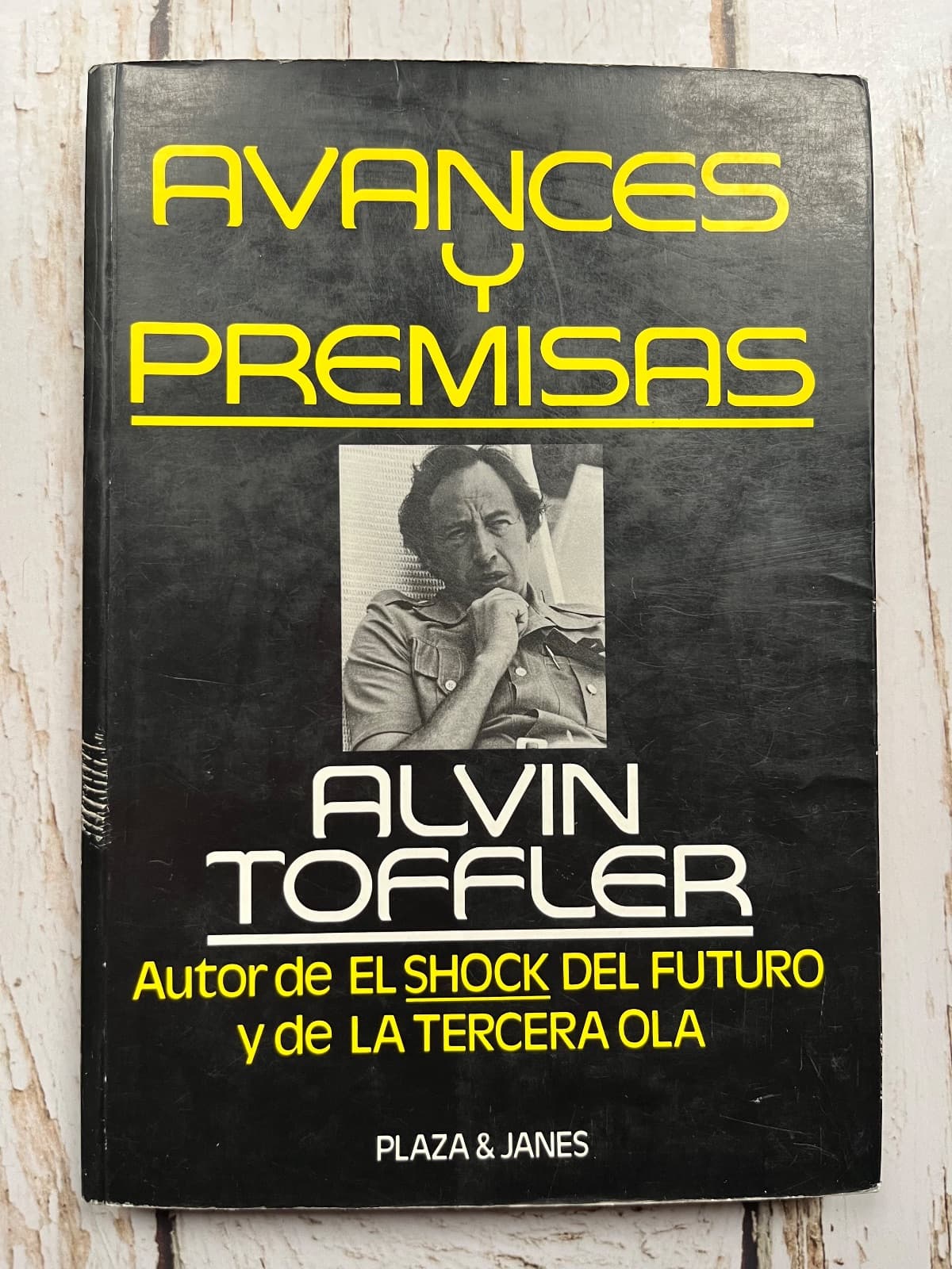 Avance y premisas — Alvin Toffler, libro usado