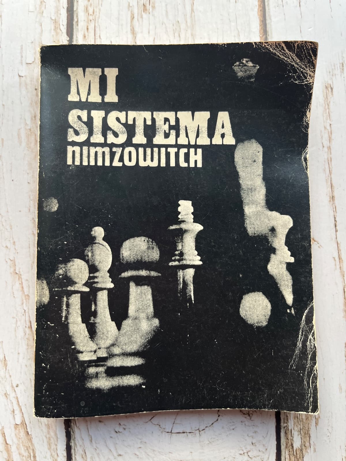 Mi sistema en ajedrez — Aaron Nimzowitch , libro usado (foto 1 de 6)