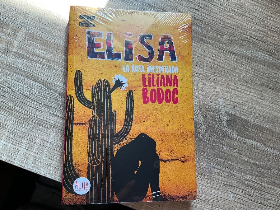 Elisa, la rosa inesperada — Liliana Bodoc, libro usado (foto 1 de 3)