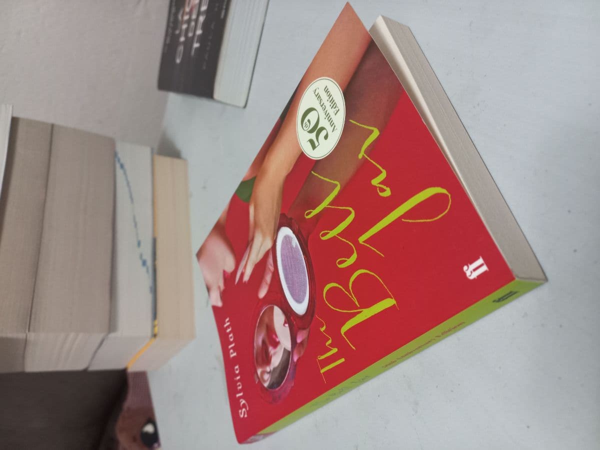 The Bell Jar — Sylvia Plath, libro usado (foto 1 de 11)