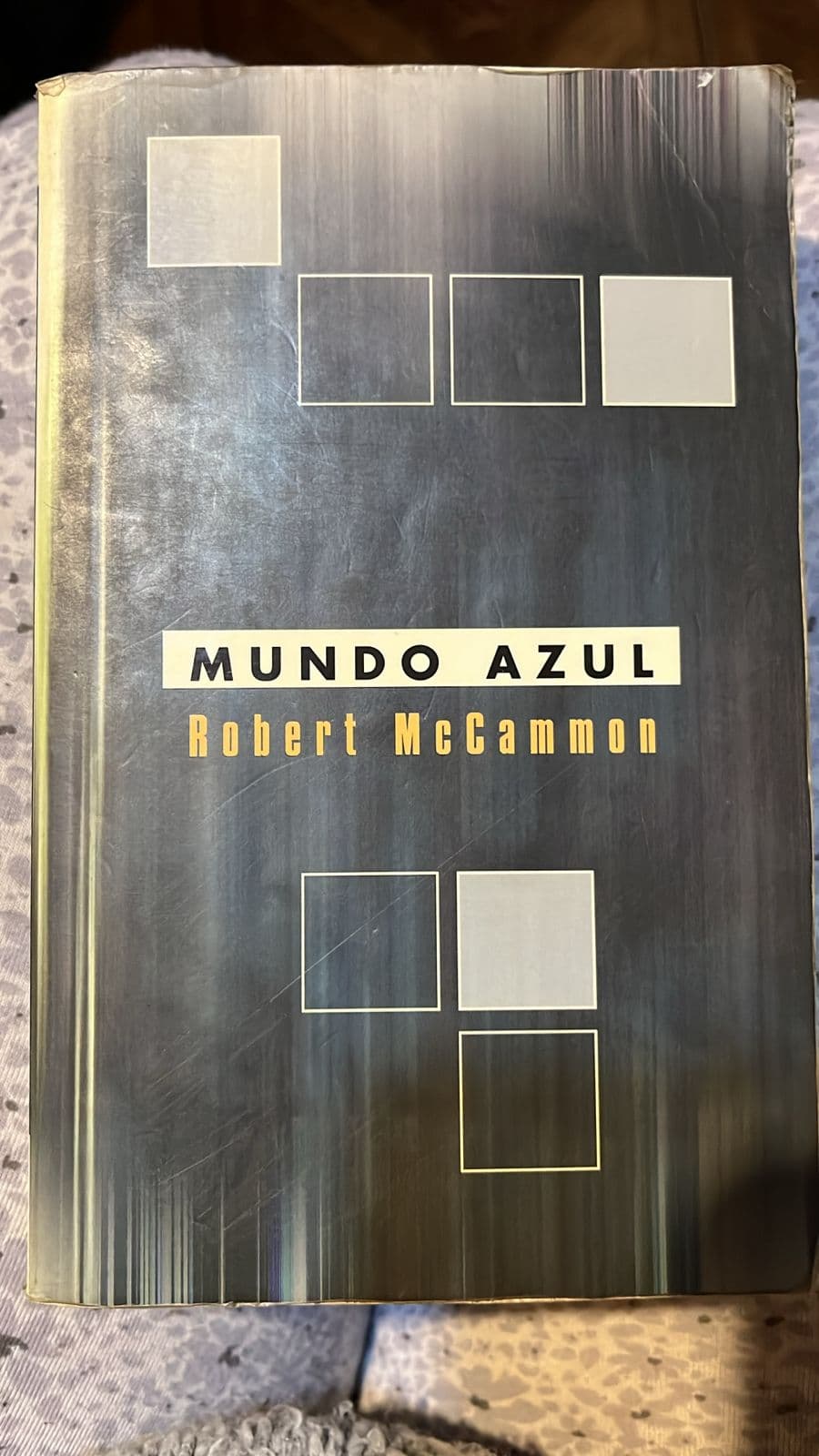 Mundo Azul — Robert McCammon, libro usado