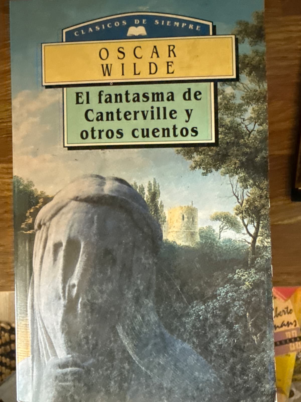 El fantasma de Canterville y otros cuentos — Oscar Wilde, libro usado