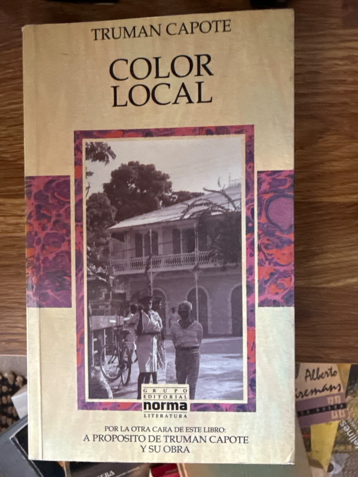 Color Local — Truman Capote, libro usado