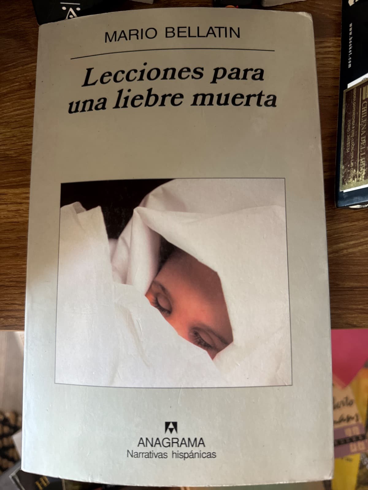 Lecciones Para Una Liebre Muerta — Mario Bellatín, libro usado