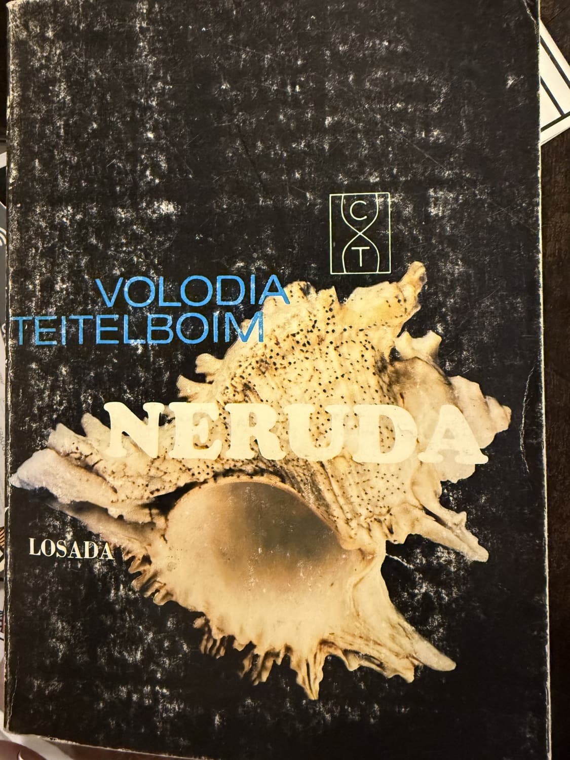 Neruda — Volodia Teitelboim, libro usado (foto 1 de 5)