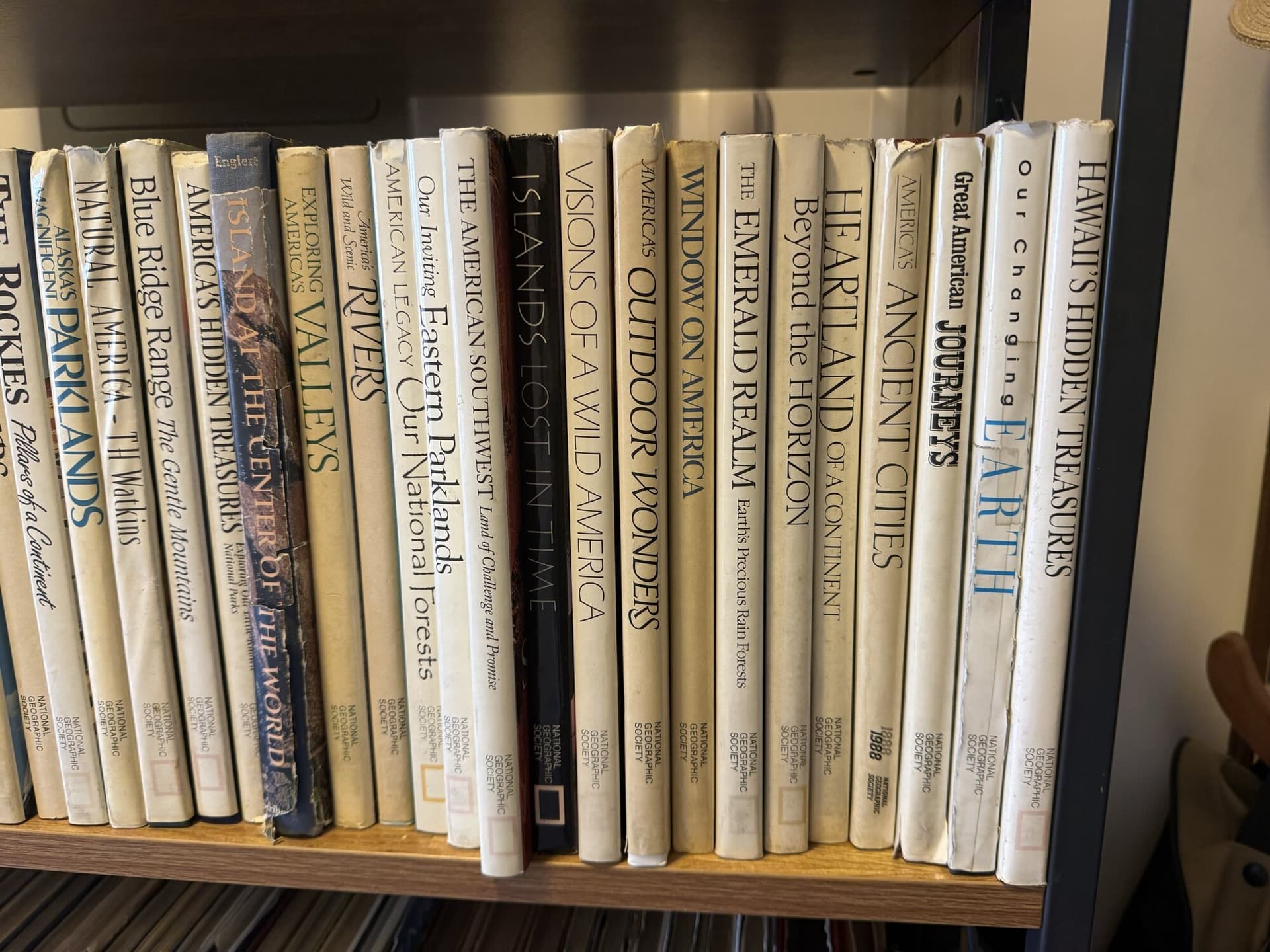 Pack National Geographic: la Tierra, volcanes, selvas y exploración (5 libros) — National Geographic Society, libro usado