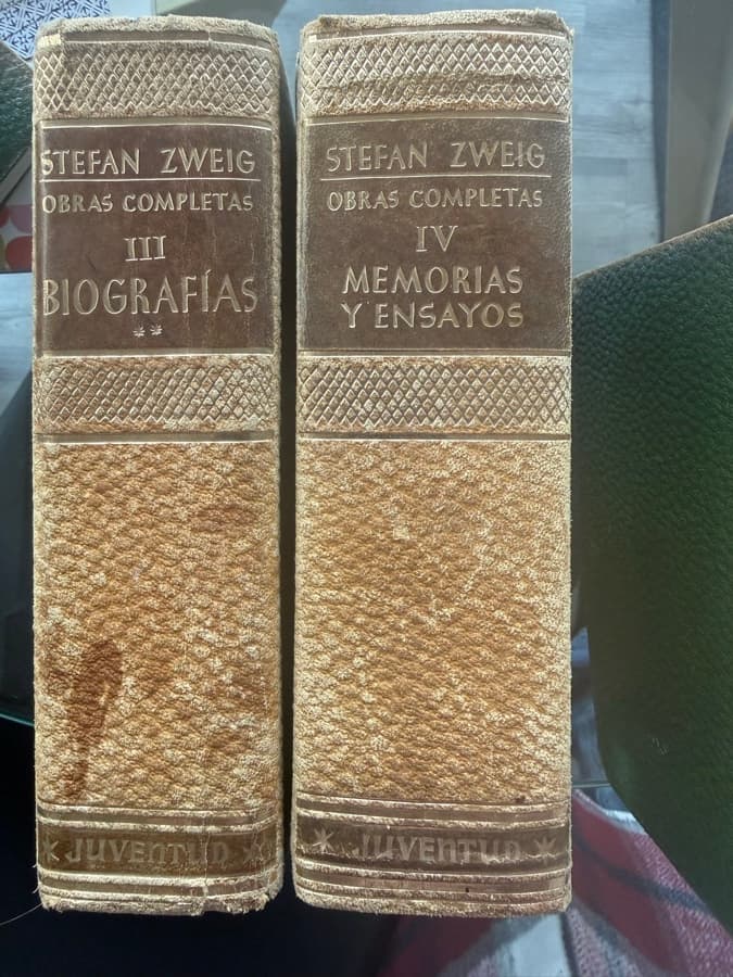 Stefan Zweig — Obras Completas III y IV (Juventud, piel) — Stefan Zweig, libro usado (foto 1 de 4)