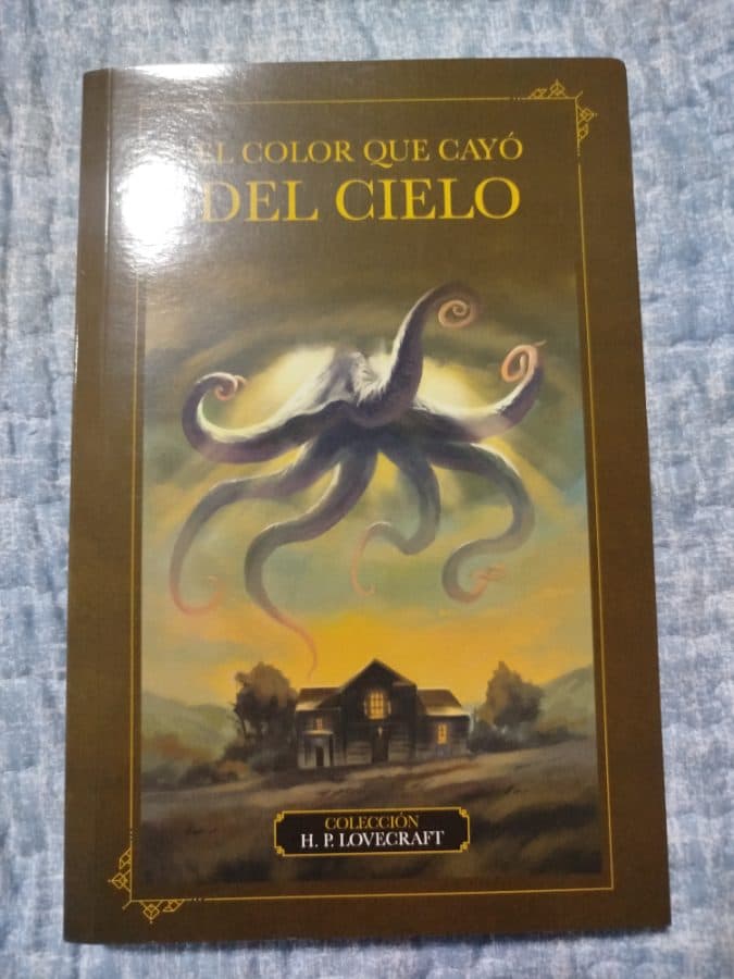 El Color que Cayó del Cielo — H. P. Lovecraft, libro usado