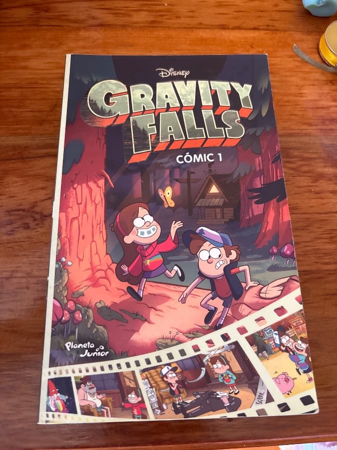 Gravity Falls: Cómic 1 — Disney / Alex Hirsch (creador de la serie original), libro usado
