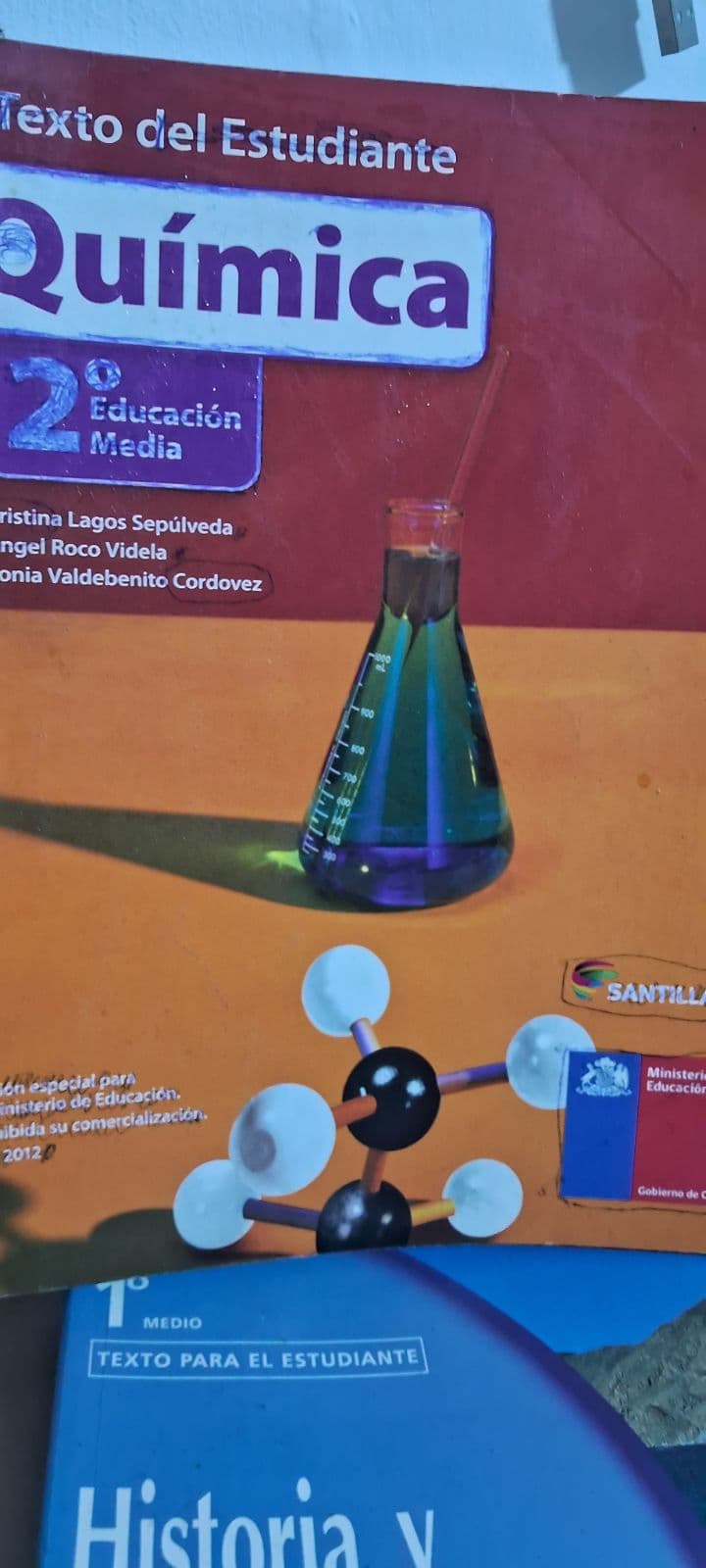 QUIMICA 2 MEDIO SANTILLANA — Juan perez, libro usado